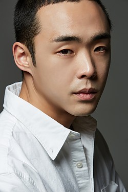 최훈